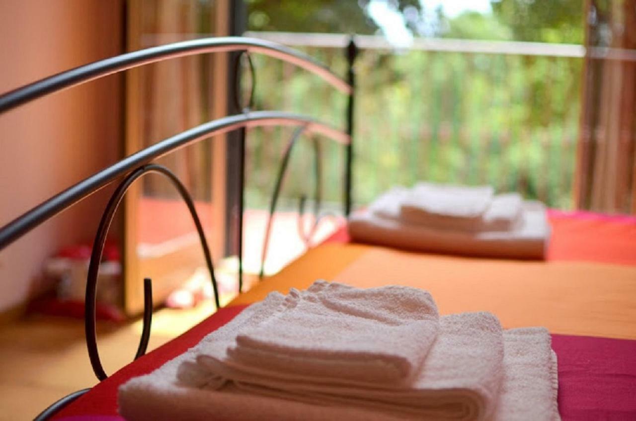 B&B Le Tre Rose Di Maria Pedara Kültér fotó